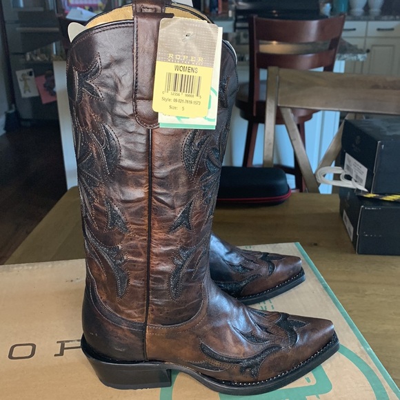NWT NIB Roper Women’s Arroyo Fashion Boots Size 5 - Picture 2 of 11